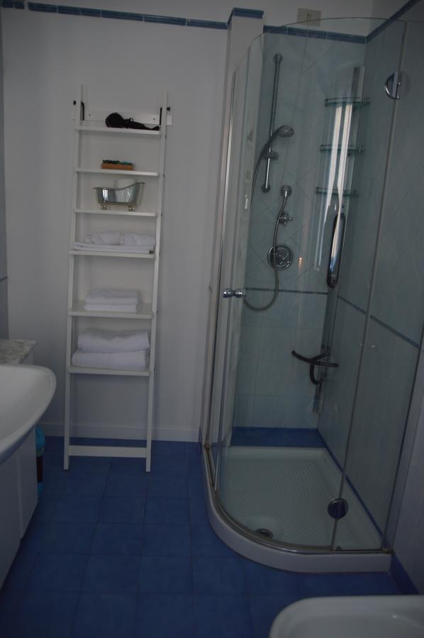 B&B In Villa Civitanova Marche Exterior foto
